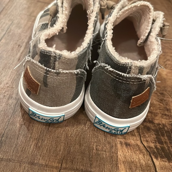 Blowfish camo Malibu new never worn size 6 - Picture 2 of 6